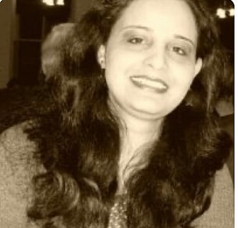 Photo of Dr Sarwat