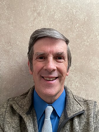 Photo of Dr Peter S.