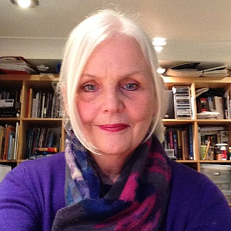 Photo of Dr Lindsay