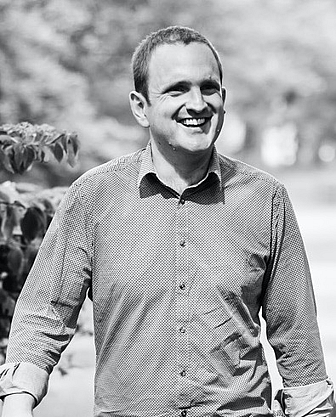 Photo of Dr Sam R.