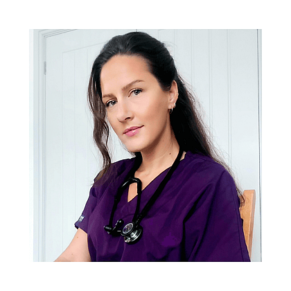 Photo of Dr Pamela