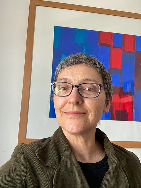 Photo of Dr Lynn