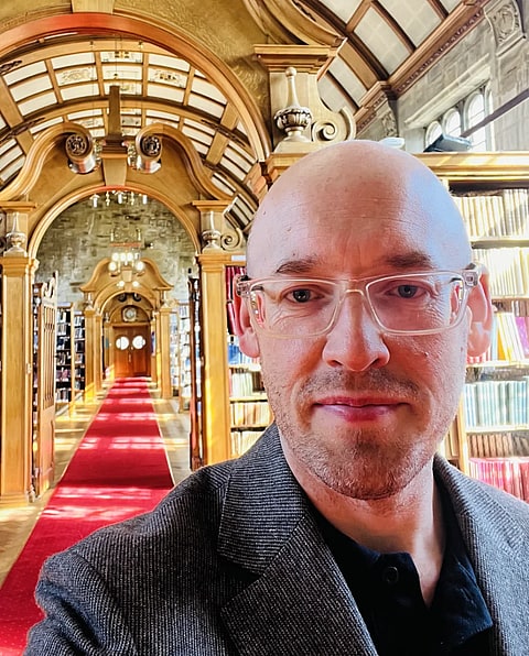 Photo of Dr David