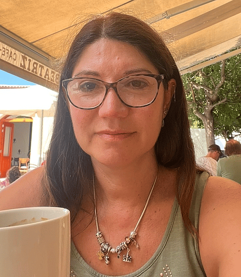 Photo of Annette D.
