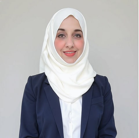 Photo of Dr Amna